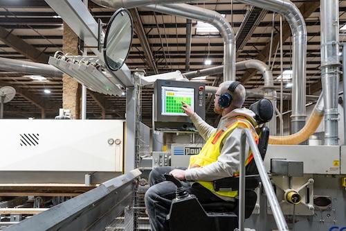 metrie employee monitoring our pre-finishing machine